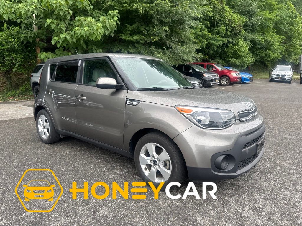 Titanium Gray 2019 Kia Soul Base FWD Wagon Front-Wheel Drive 6-Speed Automatic