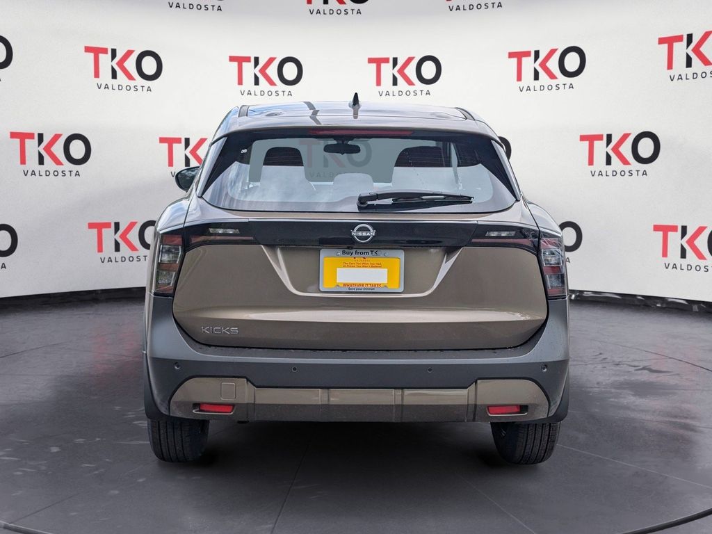New 2026 Nissan Kicks SUV