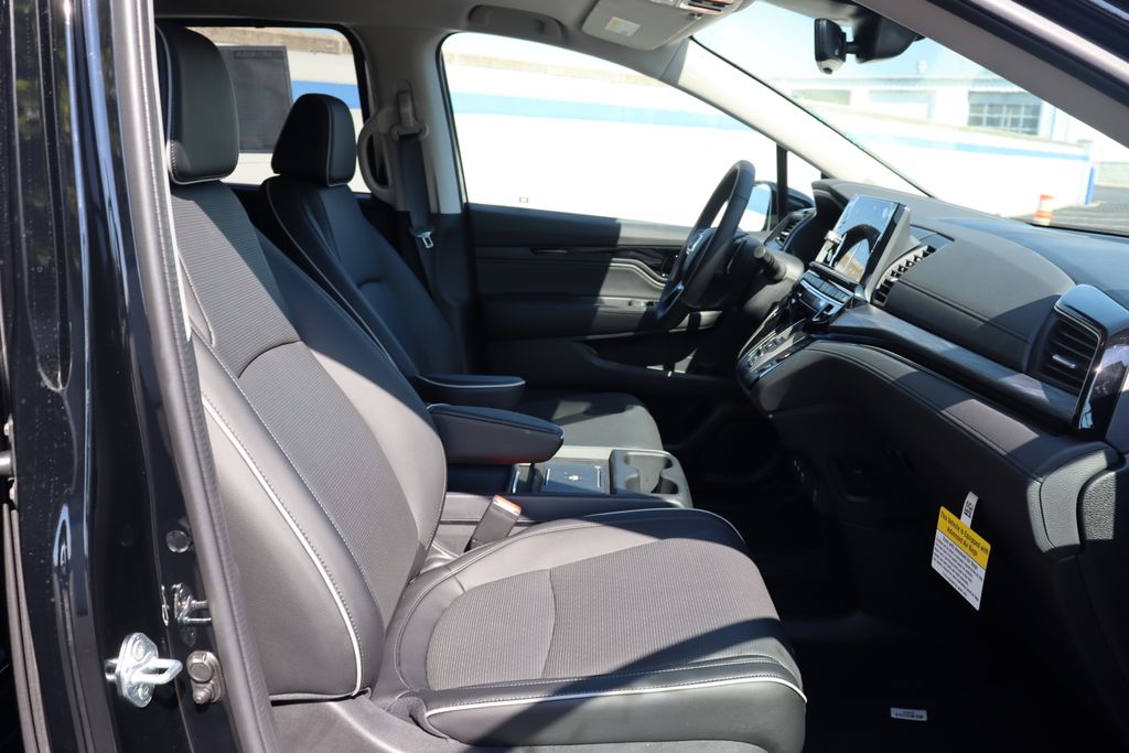 Thumbnail: 2026 Honda Odyssey - 23