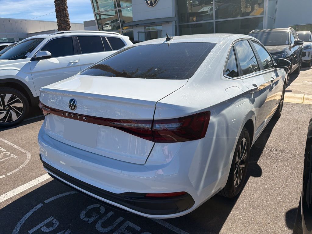 Thumbnail: 2025 Volkswagen Jetta - 3