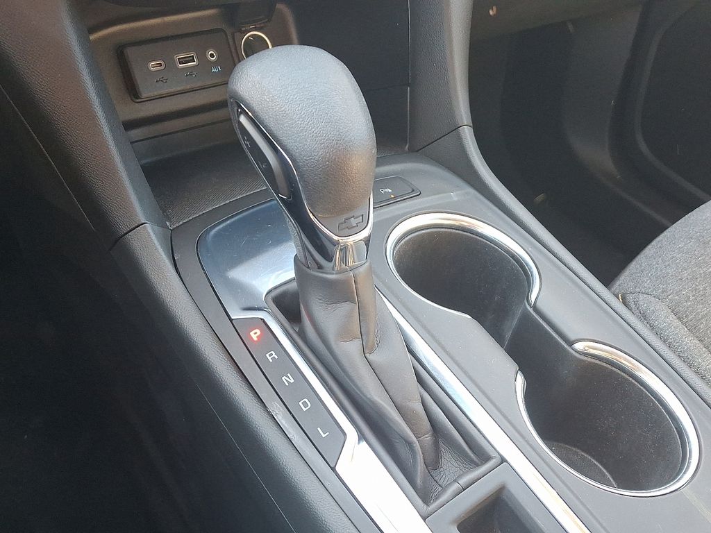 Thumbnail: 2023 Chevrolet Equinox - 15