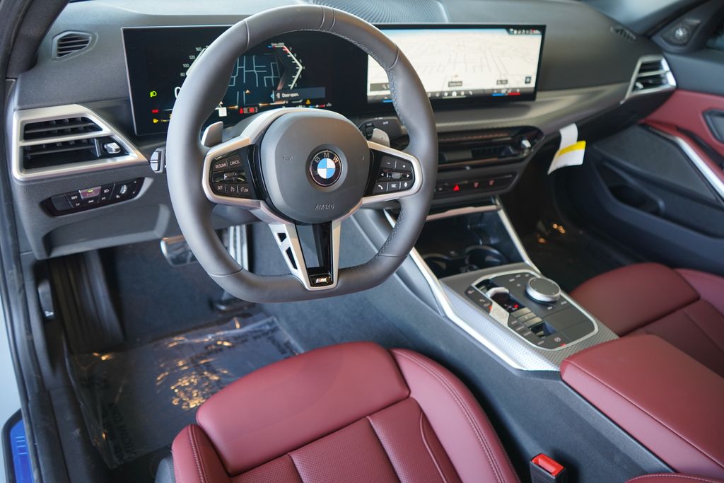 Thumbnail: 2026 BMW 3 Series - 12