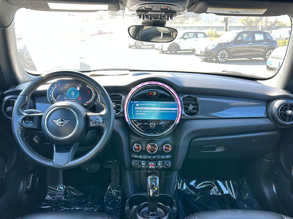 Thumbnail: 2022 MINI Cooper - 31