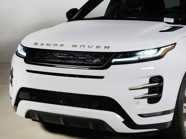 New 2026 White Land Rover Hoxton Edition image 28