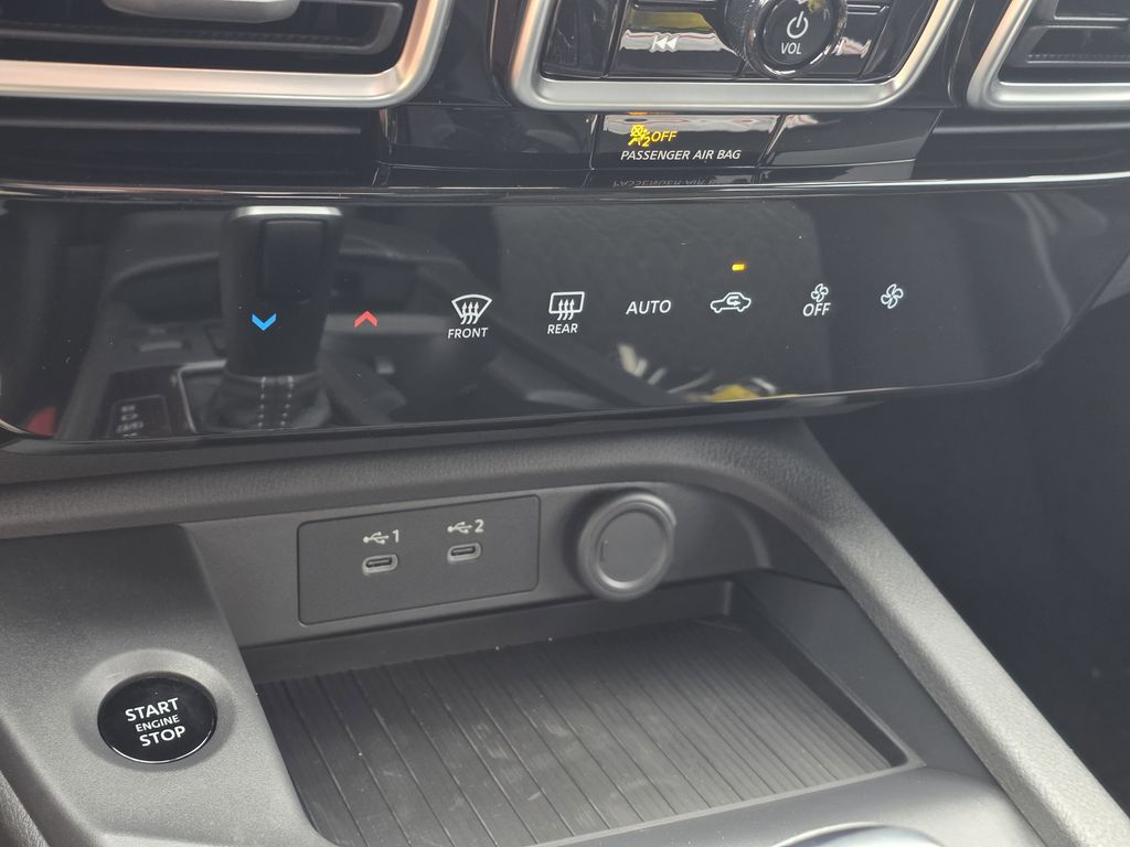 2026 Nissan Sentra SV - 11