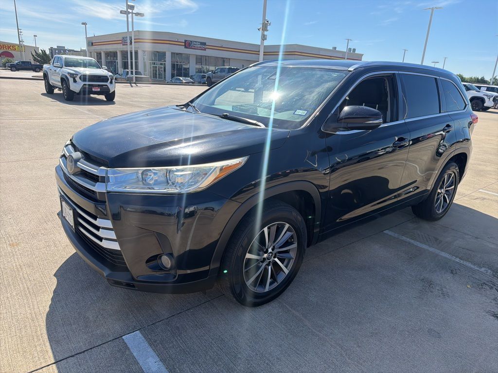 2018 Toyota Highlander XLE V6's photo