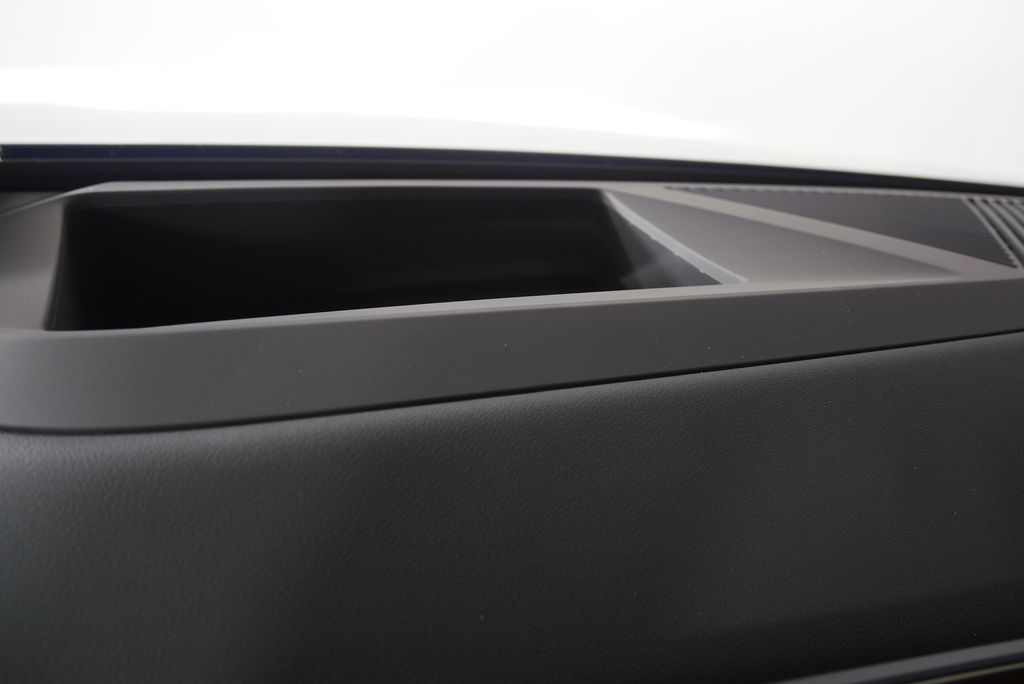 Thumbnail: 2026 BMW X3 - 21