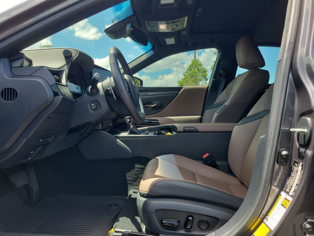 used 2023 Lexus ES car, priced at $41,998
