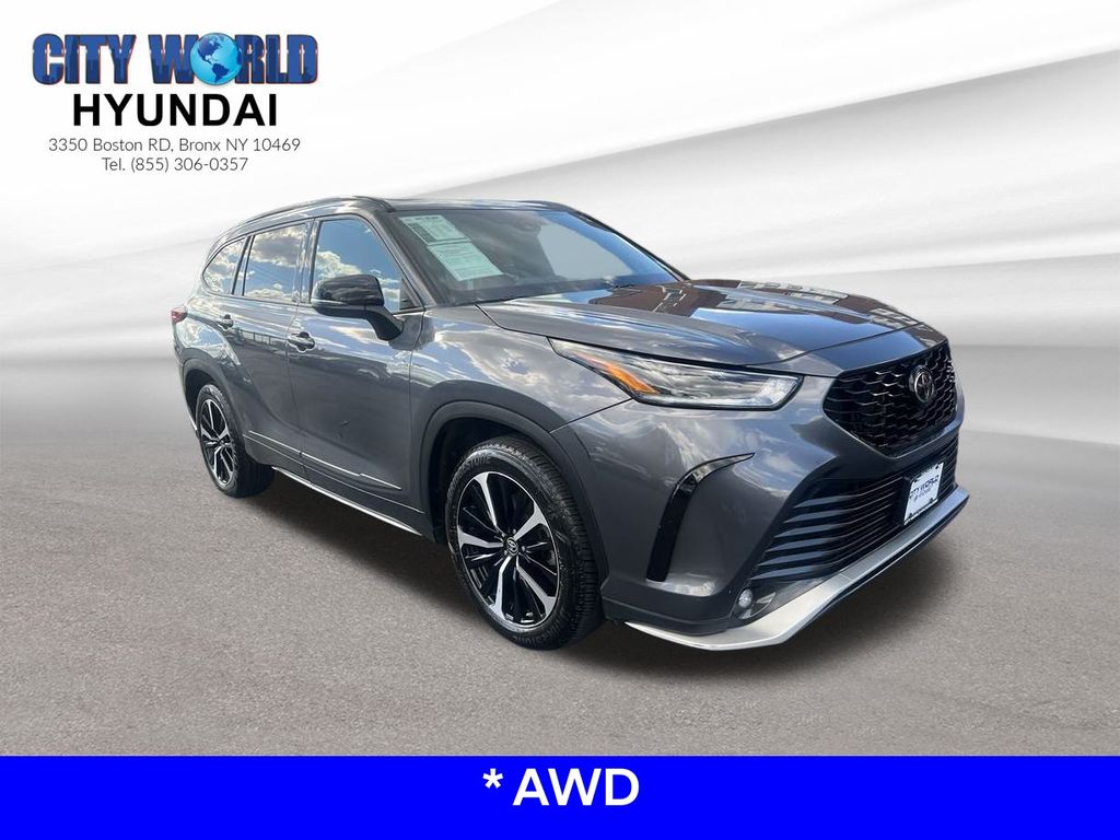 2022 Toyota Highlander XSE 8