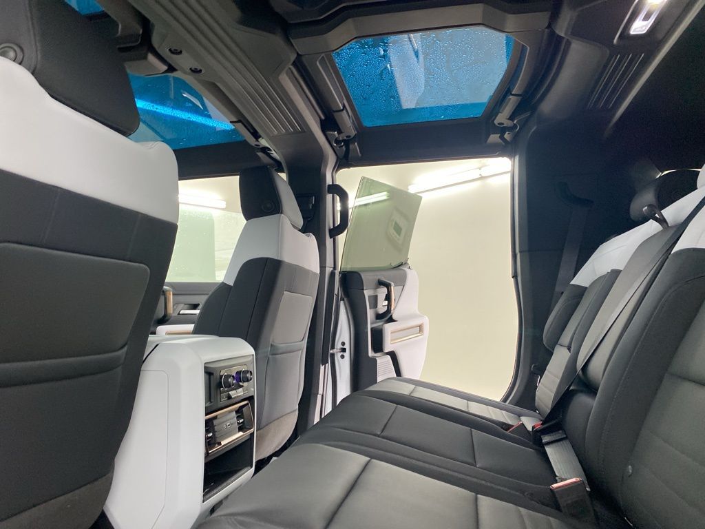 2025 GMC HUMMER EV SUV 3X photo