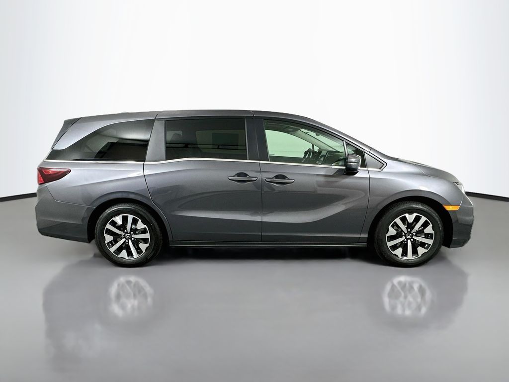 Thumbnail: 2026 Honda Odyssey - 4