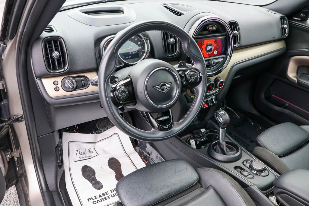 2019 MINI Cooper S Countryman Signature 3