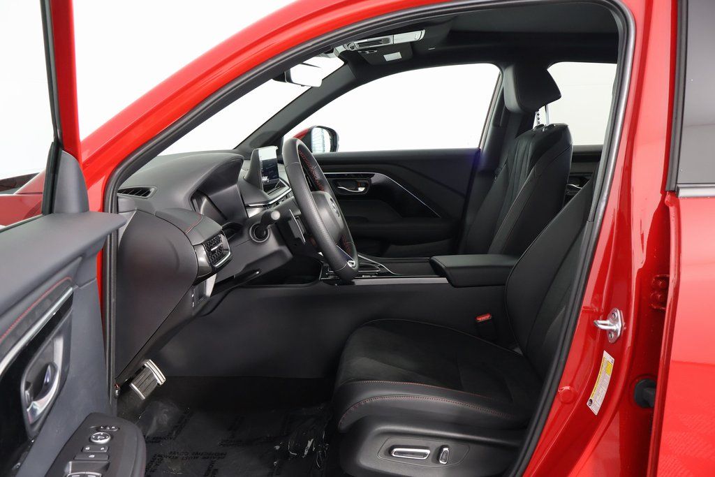 Thumbnail: 2026 Acura ADX - 5