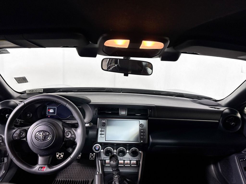 2024 Toyota GR86 Premium