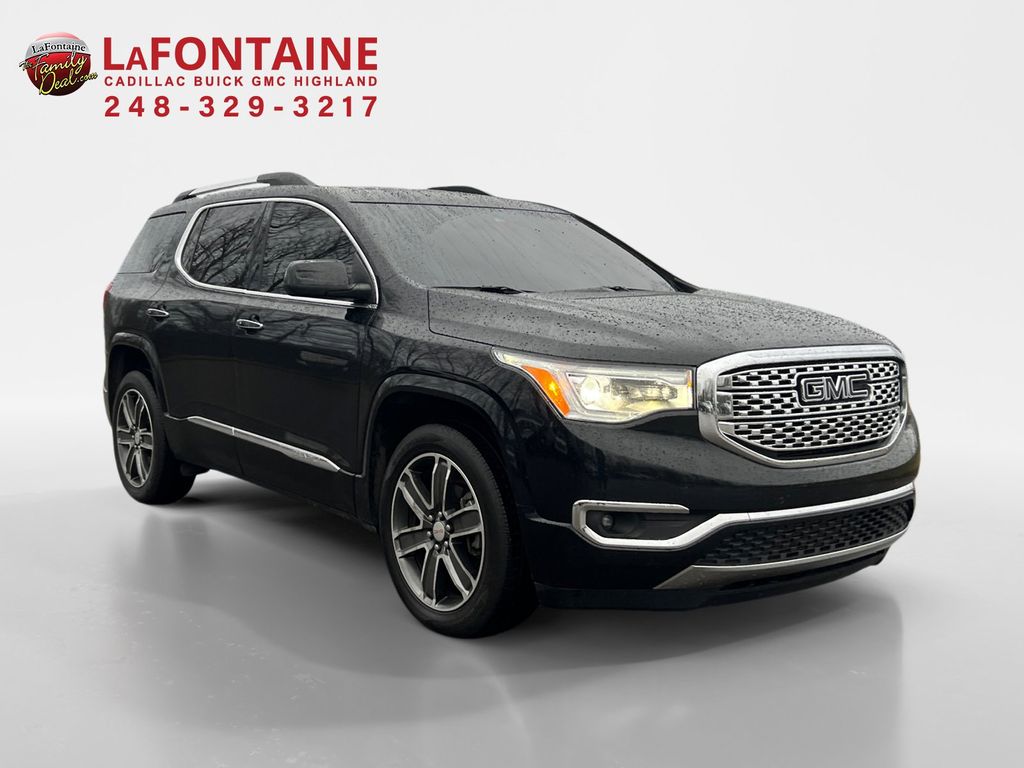 2017 GMC Acadia Denali 3