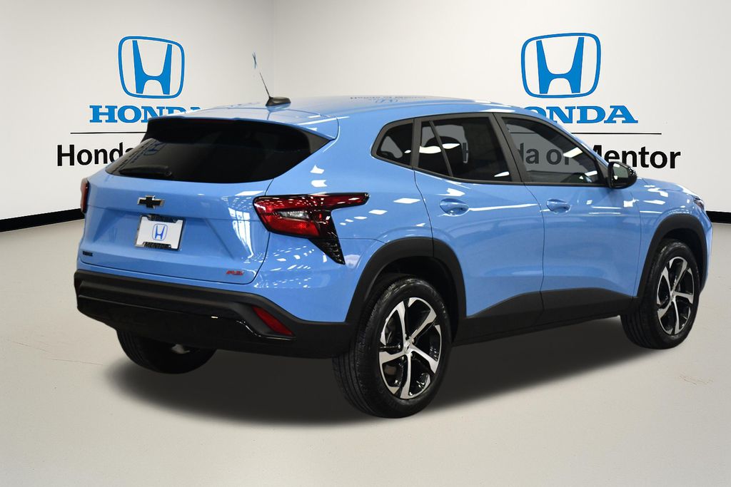 Thumbnail: 2024 Chevrolet Trax - 7