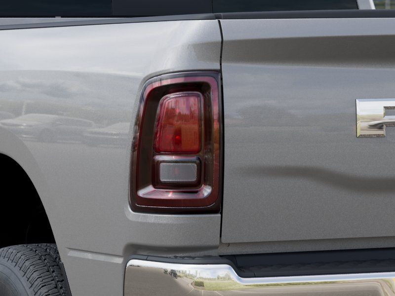 New 2026 Silver Zynith Ram Tradesman image 9