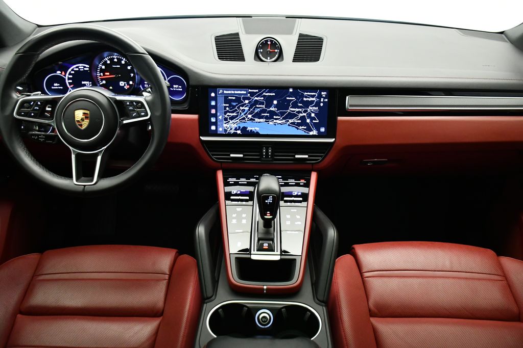 Thumbnail: 2023 Porsche Cayenne - 23