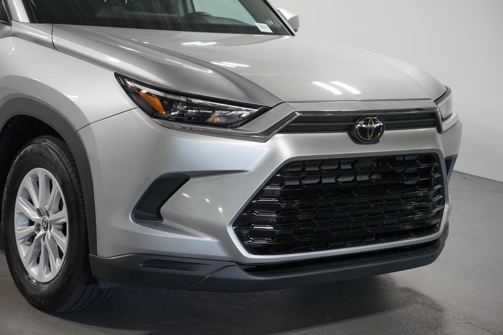Thumbnail: 2026 Toyota Grand Highlander - 4