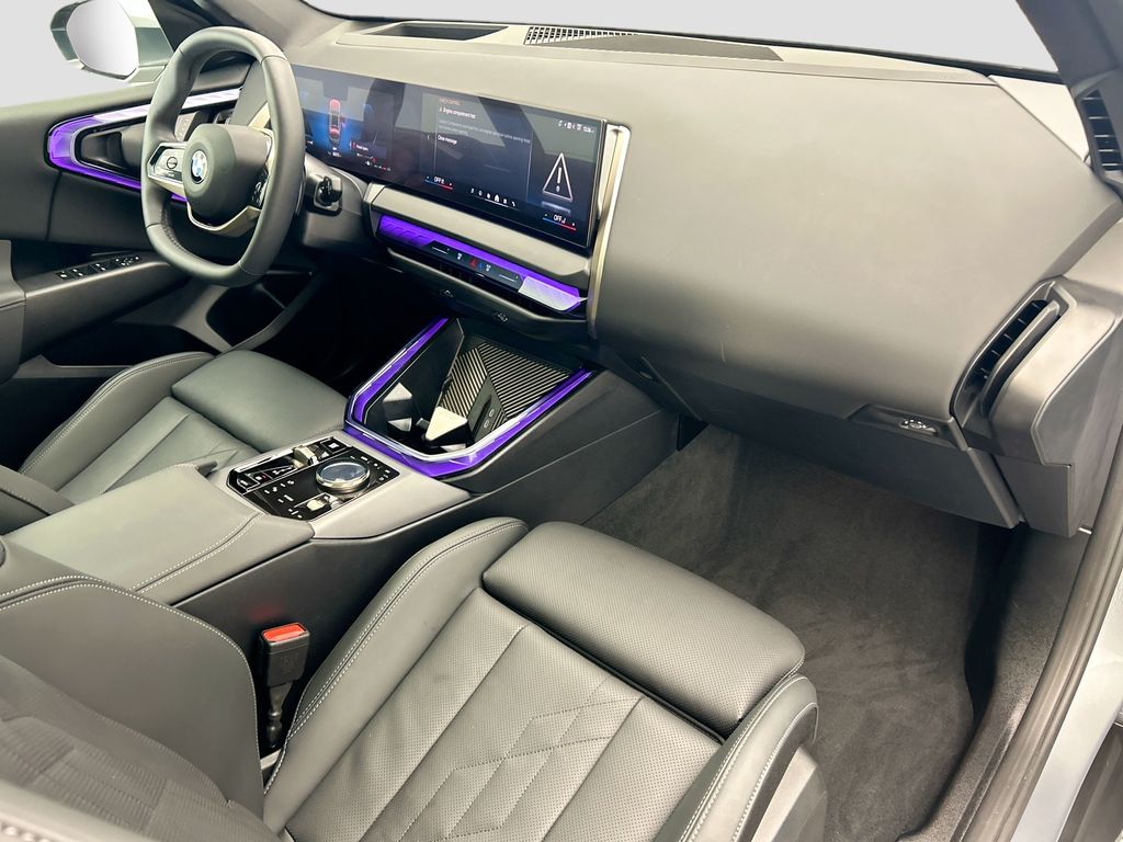 Thumbnail: 2025 BMW X3 - 15