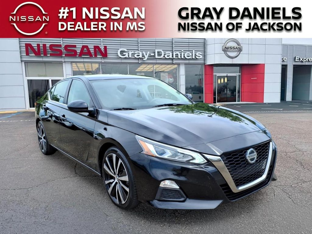 2020 Nissan Altima 2.5 SR FWD