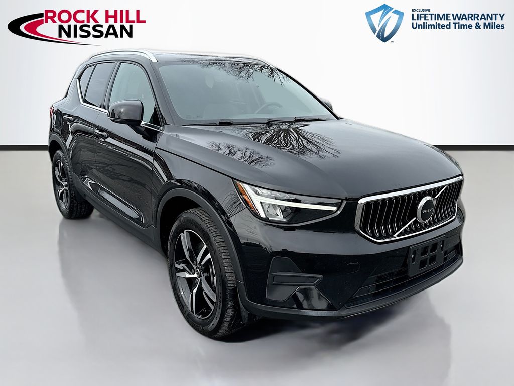 2024 Volvo XC40