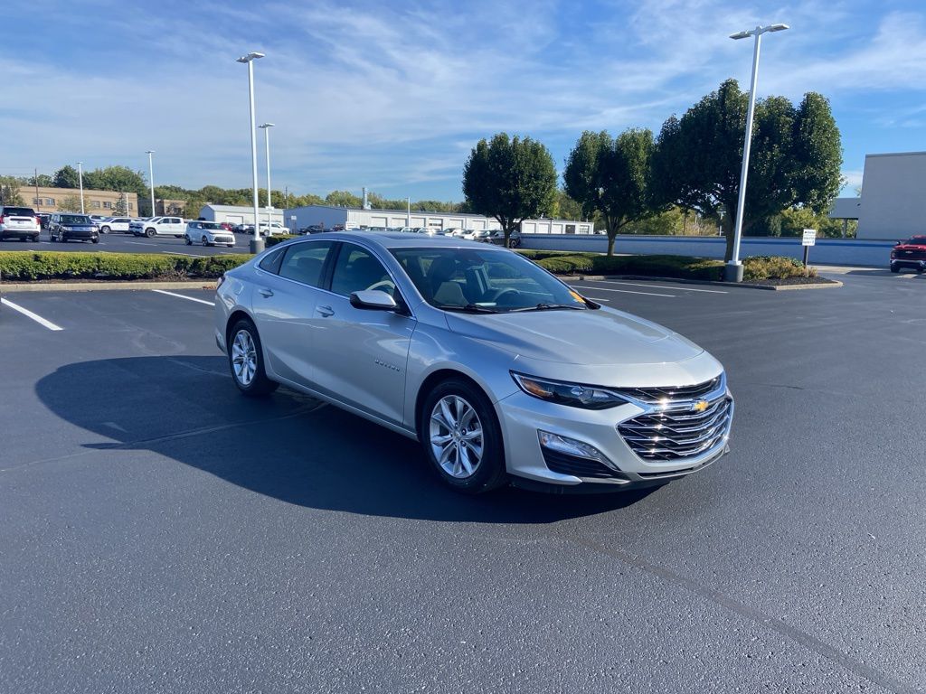 Thumbnail: 2019 Chevrolet Malibu - 7