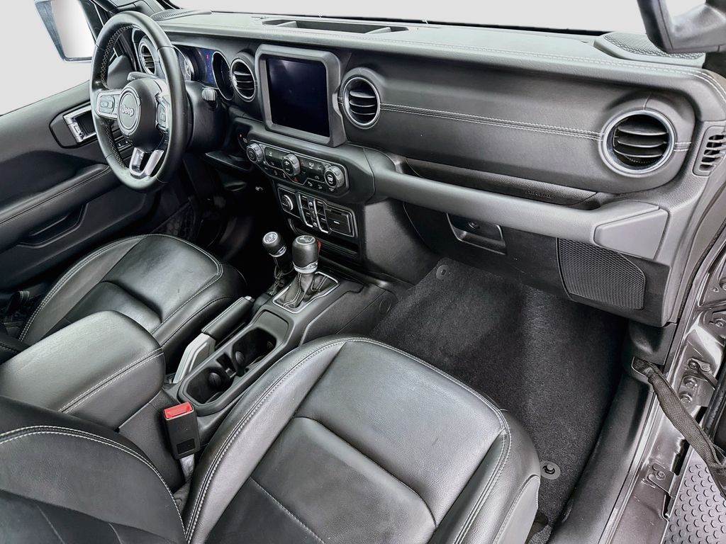 Thumbnail: 2020 Jeep Wrangler - 16