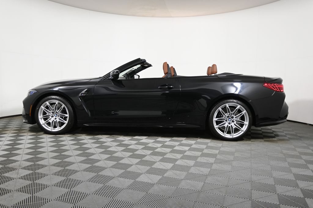 Thumbnail: 2025 BMW M4 - 12