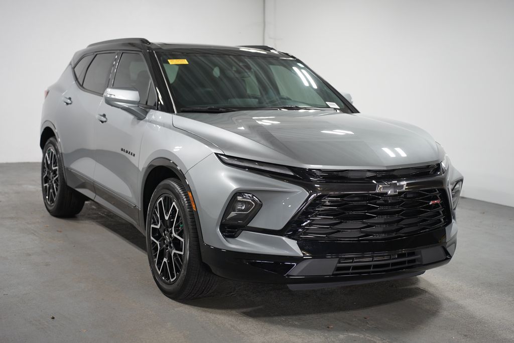 2023 Chevrolet Blazer RS 3