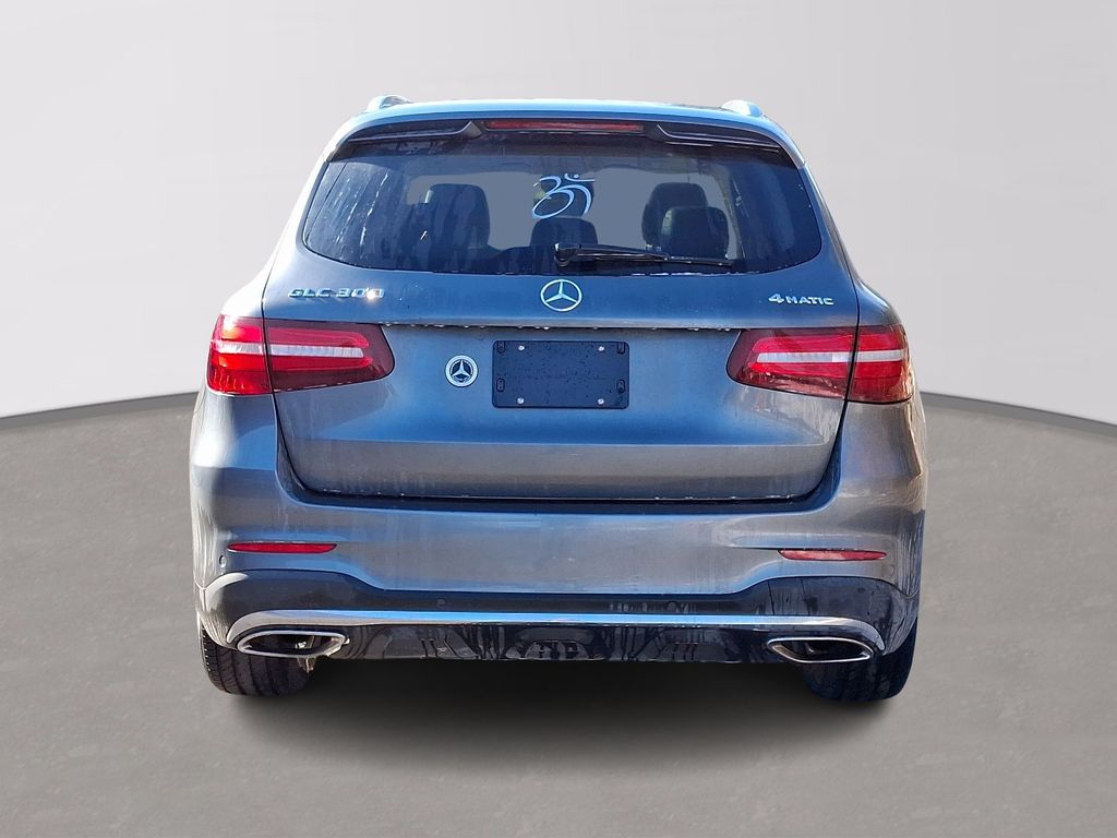 2016 Mercedes-Benz GLC 300 5