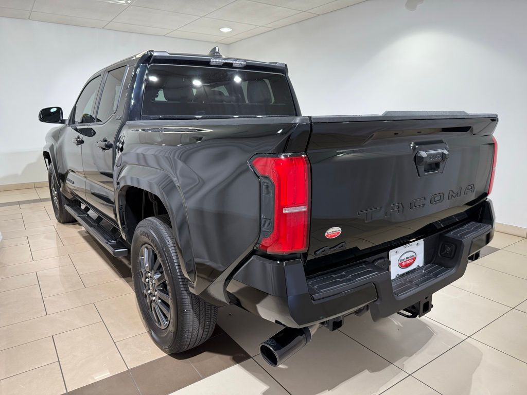 Thumbnail: 2025 Toyota Tacoma - 3