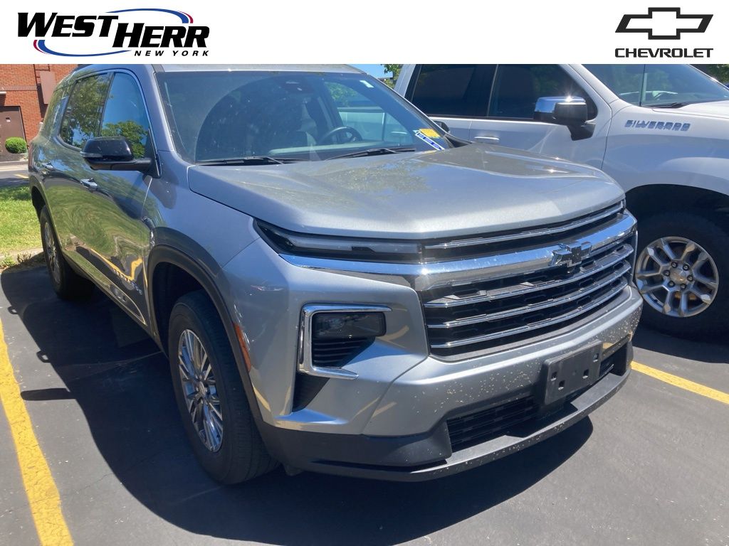 Pre-Owned 2025 Chevrolet Traverse LT 4D Sport Utility in
