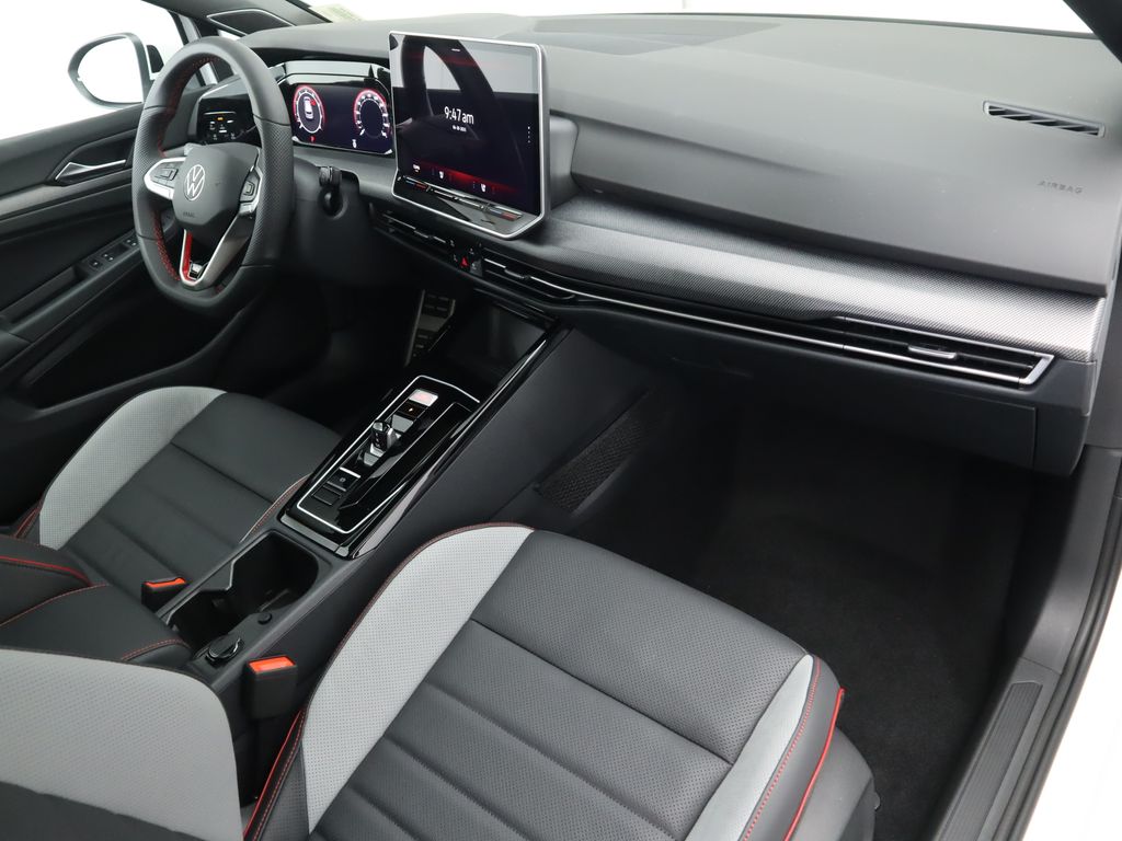 Thumbnail: 2025 Volkswagen Golf - 18