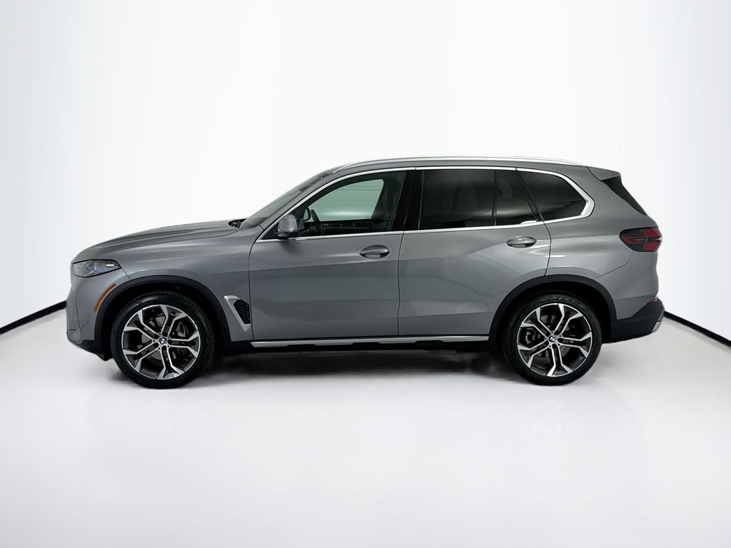 Thumbnail: 2026 BMW X5 - 8