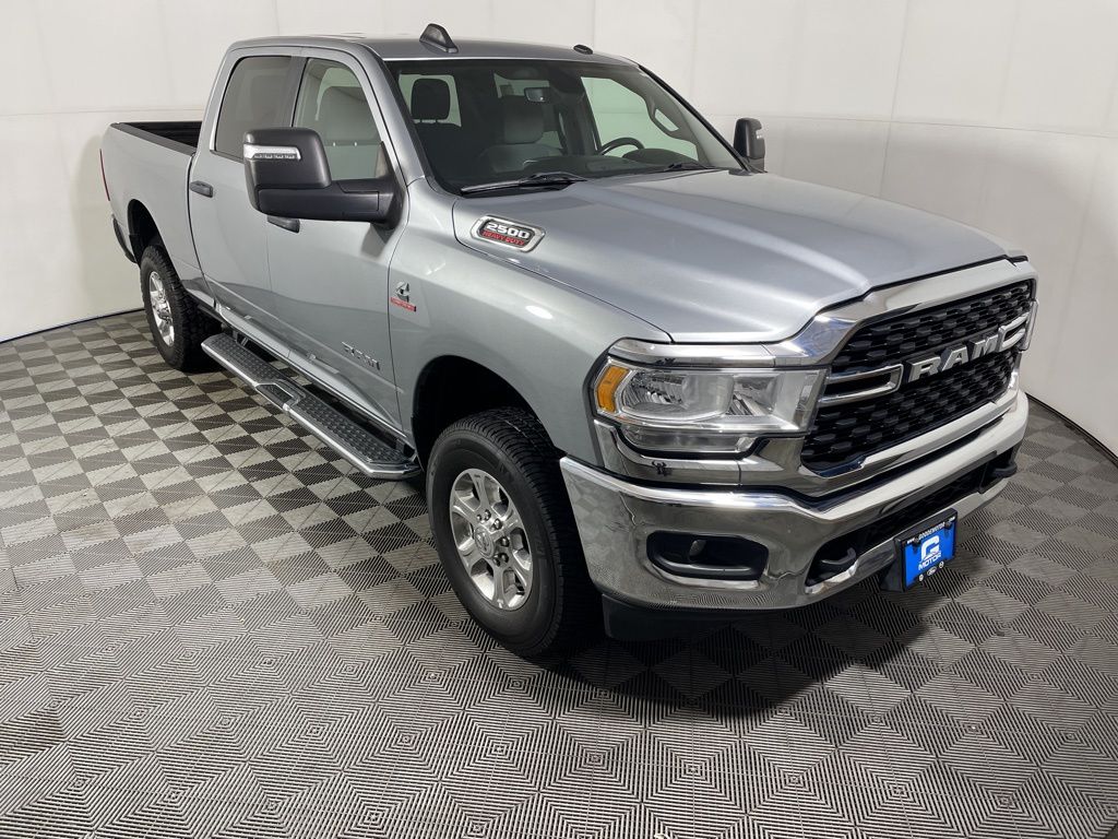 2024 RAM 2500 Big Horn Crew Cab 4WD