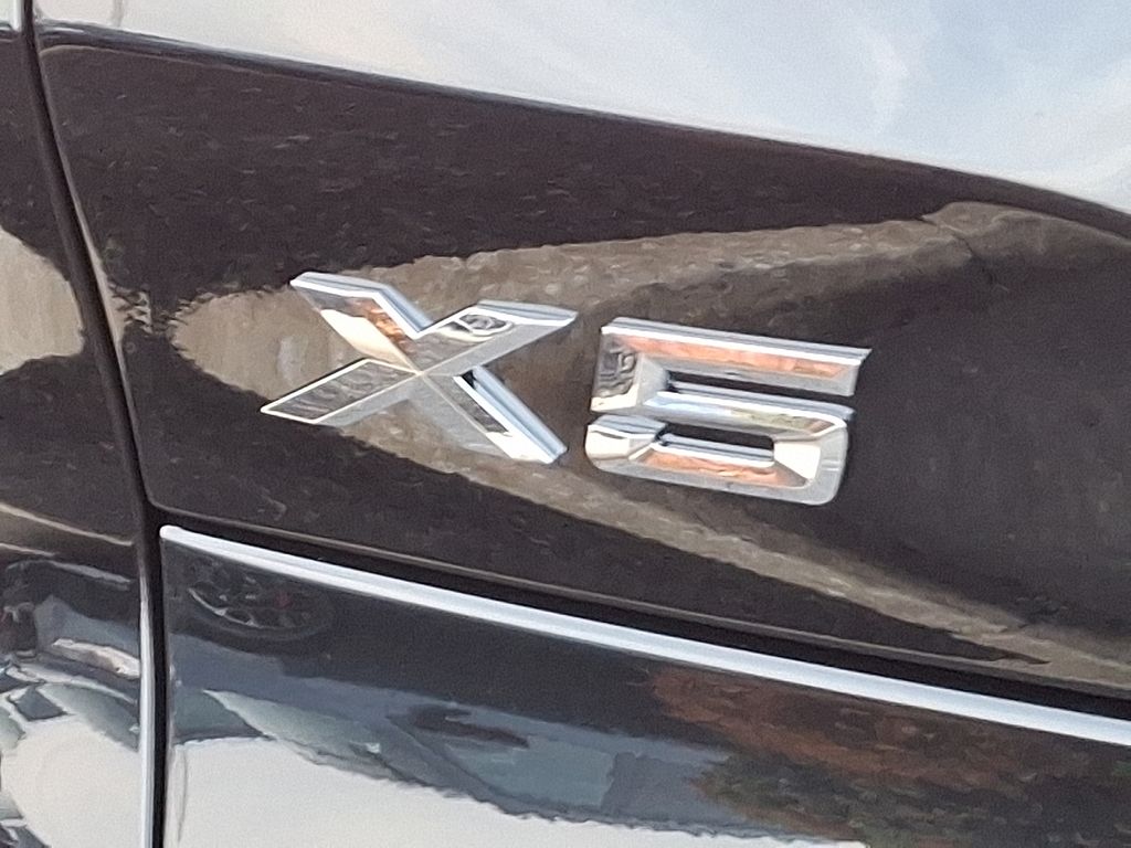 Thumbnail: 2026 BMW X5 - 11