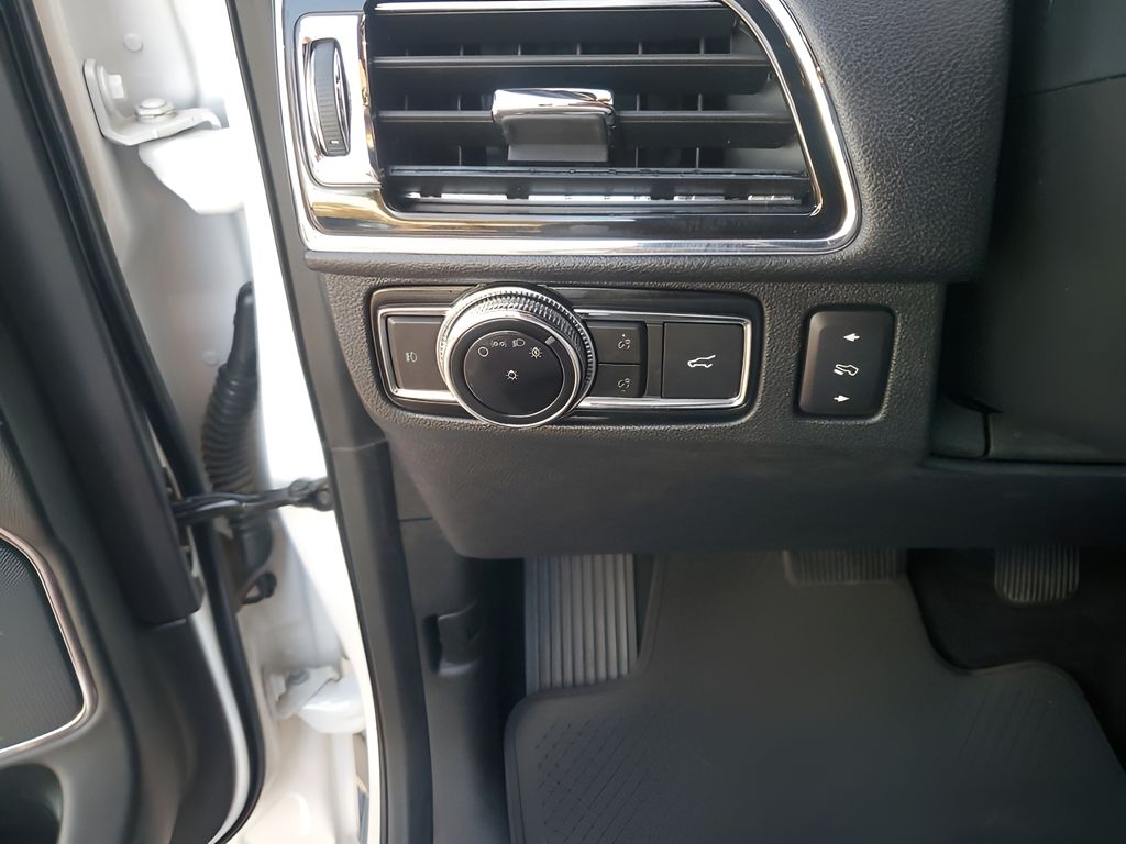 Used Car 2018 Lincoln Navigator  Reserve For Sale Under $25,000 In Austin, Texas