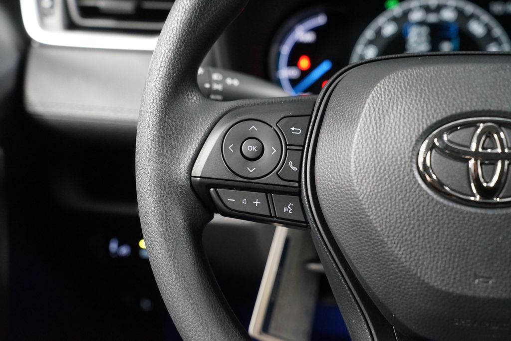 Thumbnail: 2025 Toyota RAV4 - 14