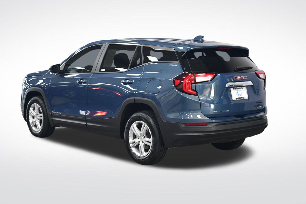 Thumbnail: 2024 GMC Terrain - 3
