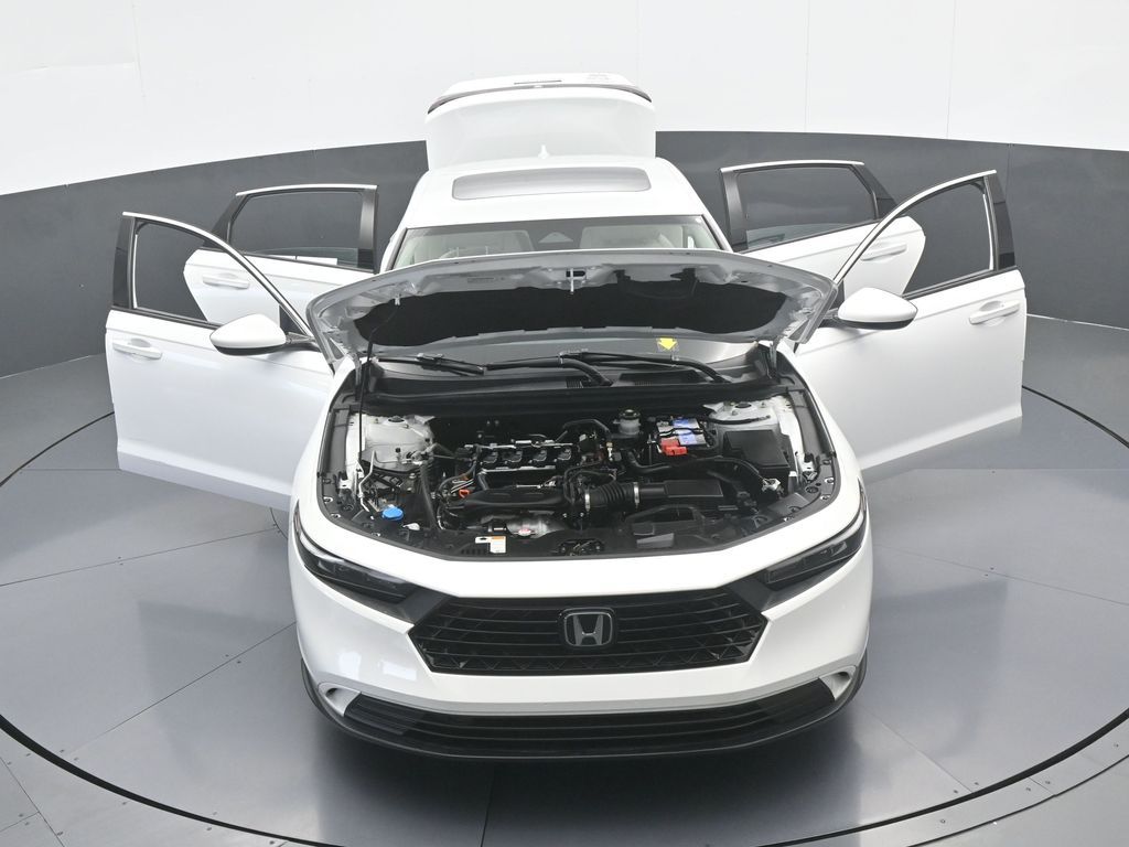 Used 2023 White Honda EX image 72