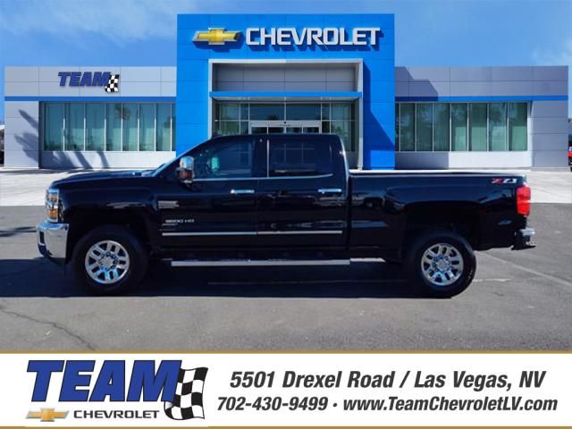 Chevrolet Silverado 3500HD LTZ Crew Cab 4WD