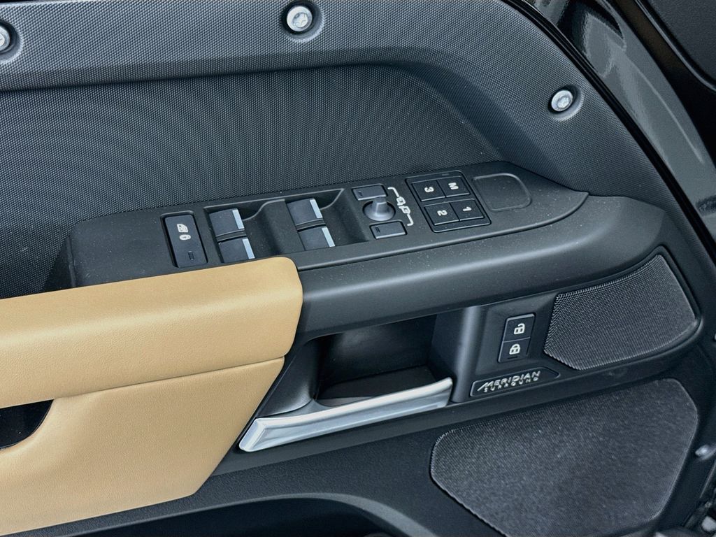 Thumbnail: 2026 Land Rover Defender - 22