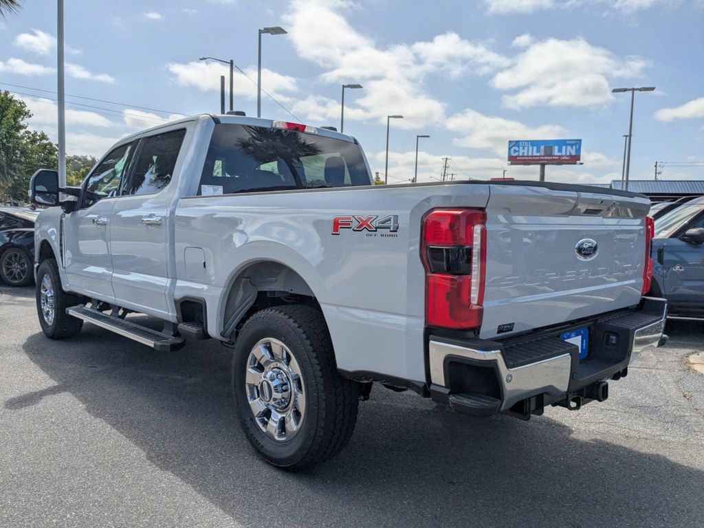 2026 Ford Super Duty F-250 SRW LARIAT
