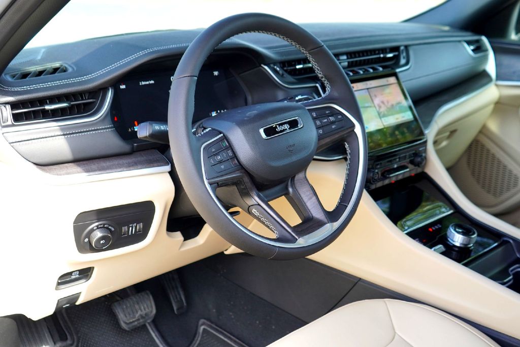 New Car 2025 Jeep Grand Cherokee  Limited For Sale Under $50,000 In Taylor, Texas