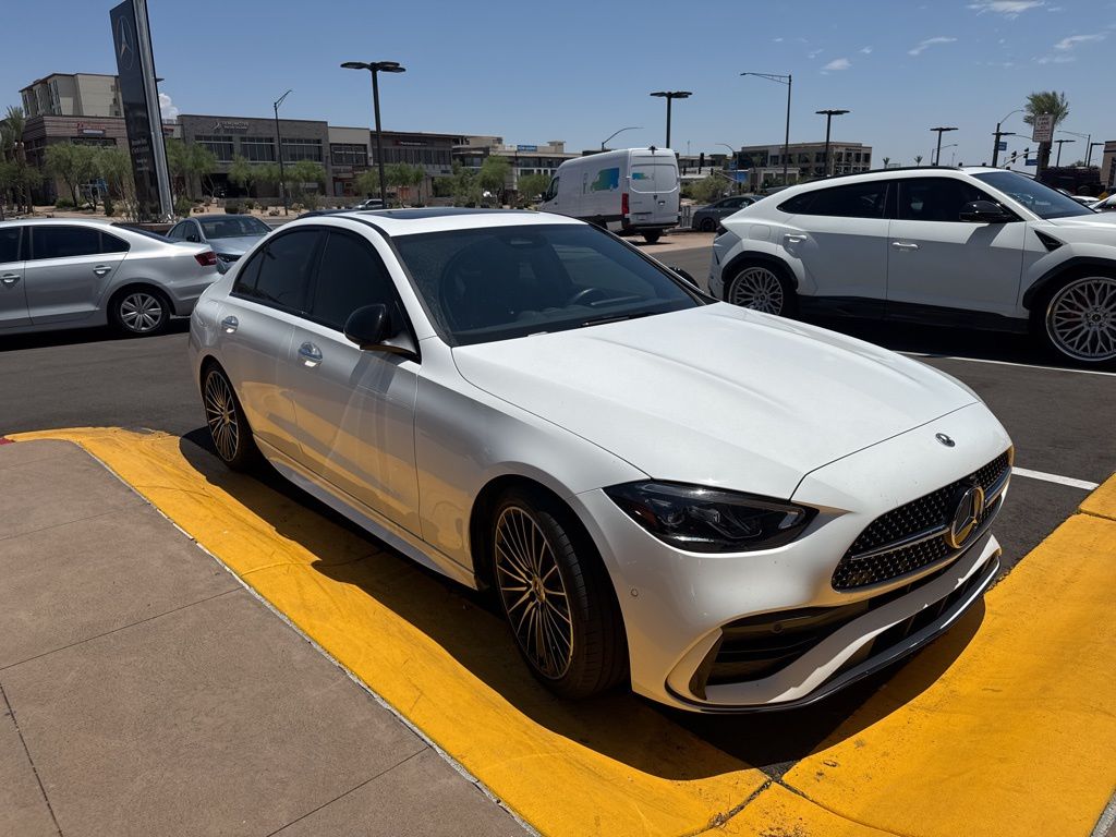 Thumbnail: 2022 Mercedes-Benz C-Class - 3