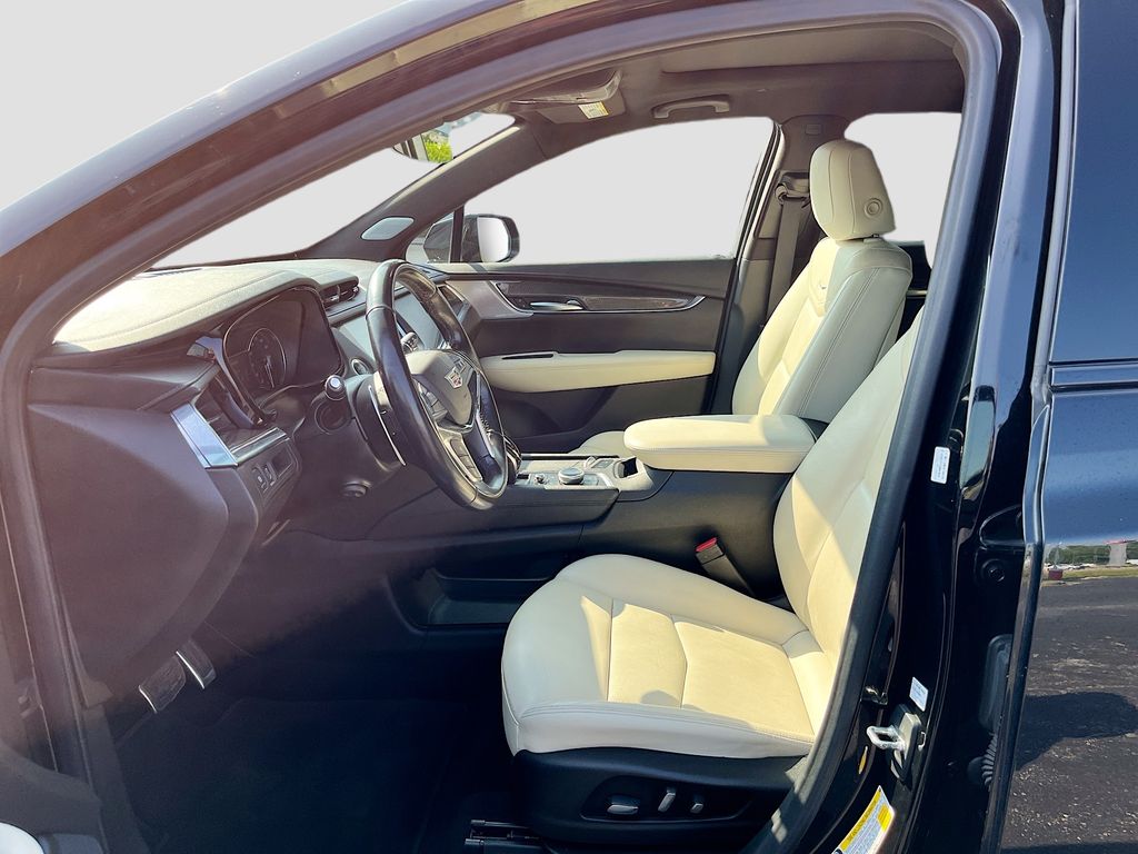 2020 Cadillac XT5 Sport - Photo 22