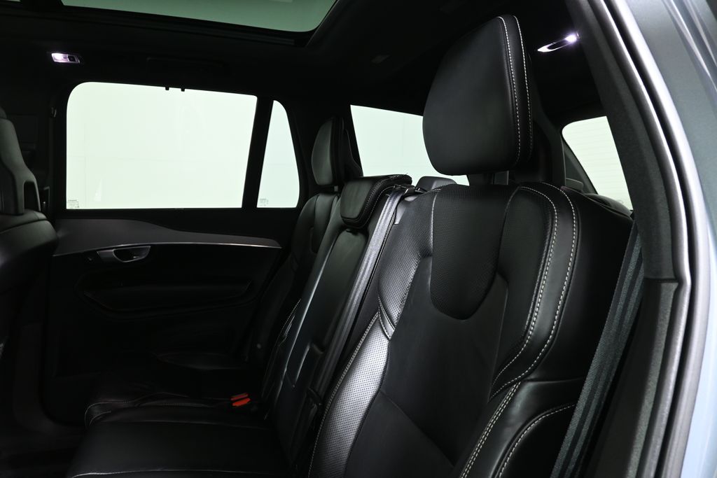 Thumbnail: 2020 Volvo XC90 - 4