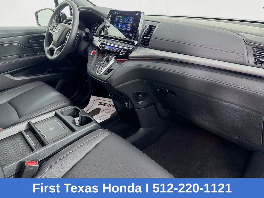2025 Honda Odyssey Sport-L photo
