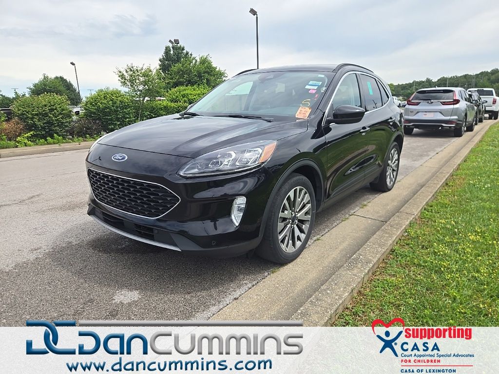 Black Metallic 2022 Ford Escape SUV / Crossover All-Wheel Drive 8-Speed Automatic